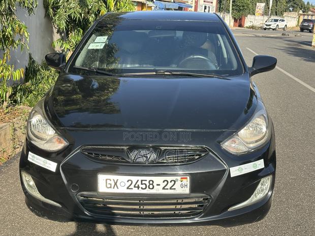Hyundai Accent GLS 2013 Black