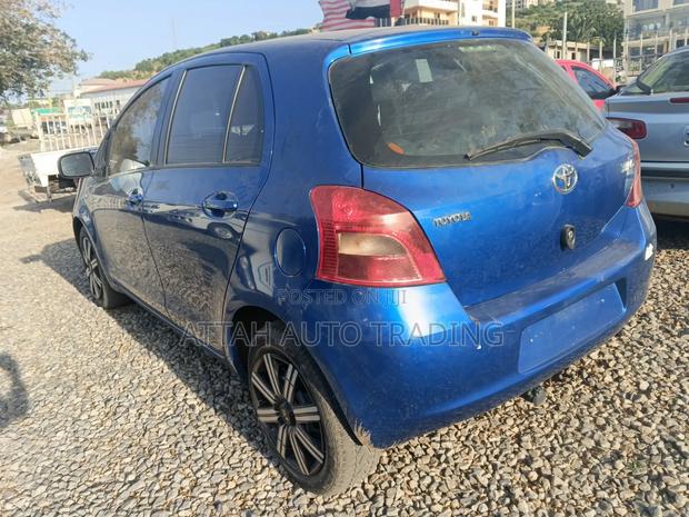 Toyota Yaris 2009 Blue