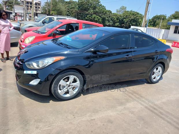 Hyundai Elantra GLS Sedan FWD (1.8L 4cyl 6A) 2013 Black