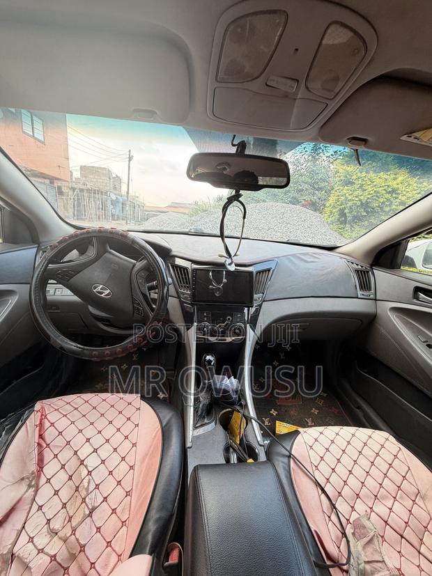 Hyundai Sonata GLS Sedan FWD (2.4L 4cyl 6A) 2012 White