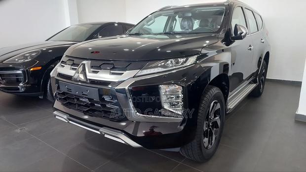 New Mitsubishi Pajero Sport 2025 Black