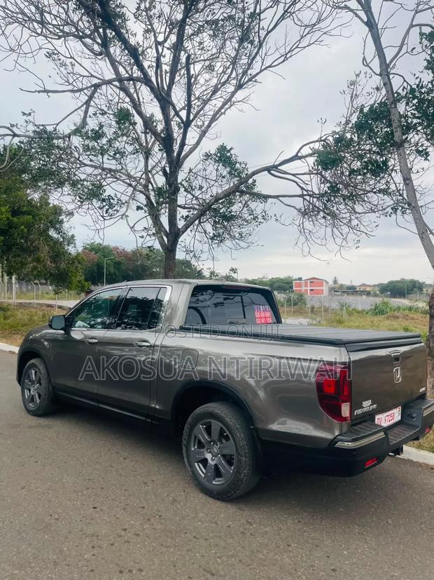 Honda Ridgeline 2020 Brown
