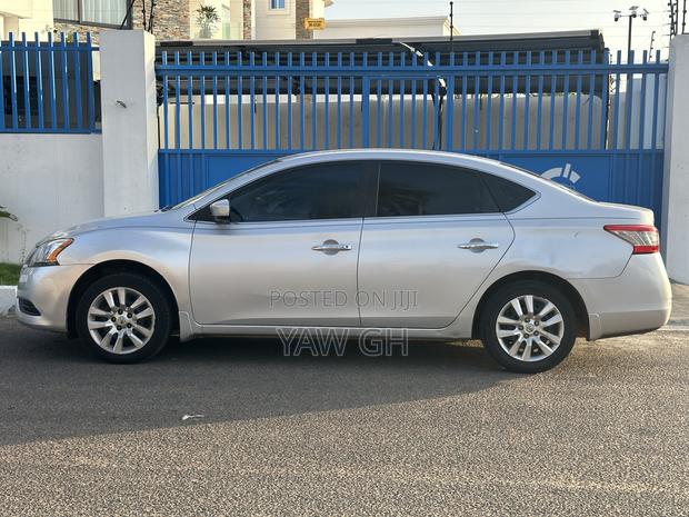 Nissan Sentra SL 4dr Sedan (1.8L 4cyl CVT) 2015 Gray