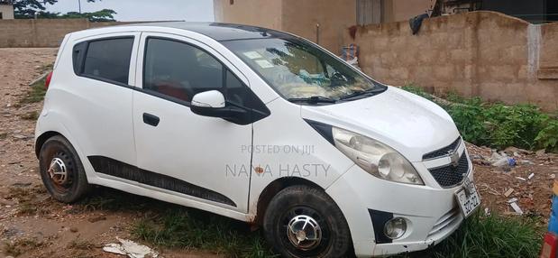 Chevrolet Spark 2014 White