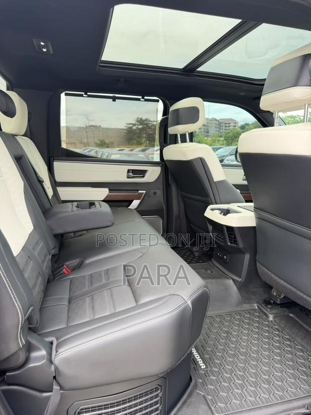 Toyota Tundra 1794 Edition CrewMax 5.5' Bed 2024 Black