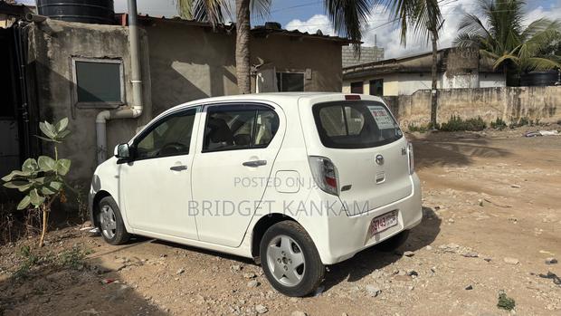 Daihatsu Mira 2015 White