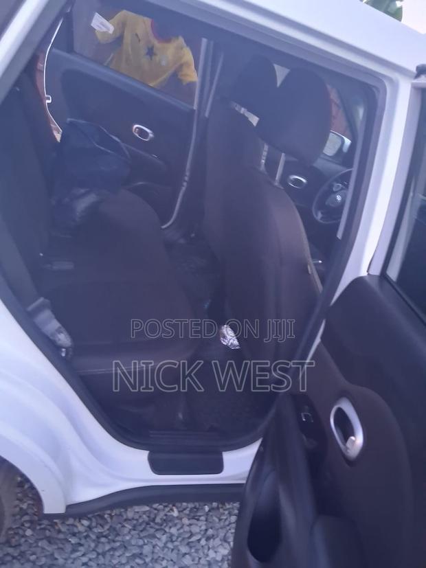 Kia Soul Hatchback 2019 White