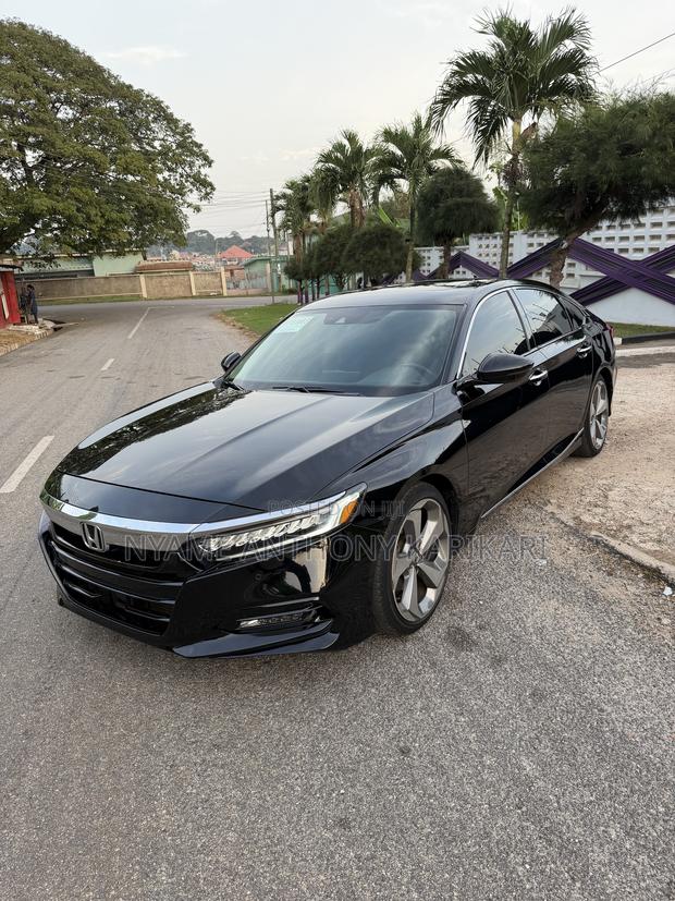 Honda Accord Touring 2018 Black