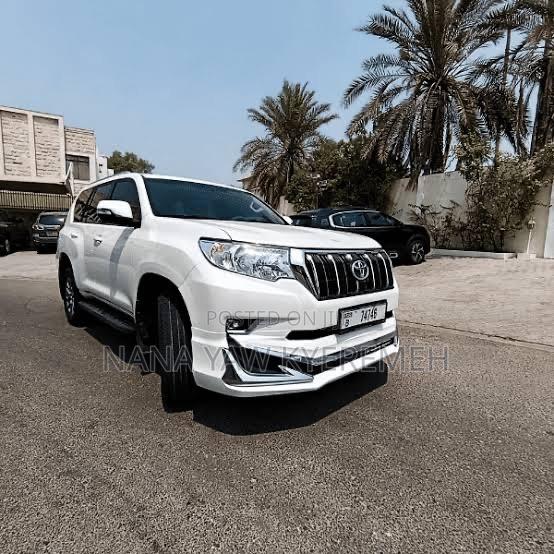 Toyota Land Cruiser Prado 4.0 Petrol TX-L 2017 White