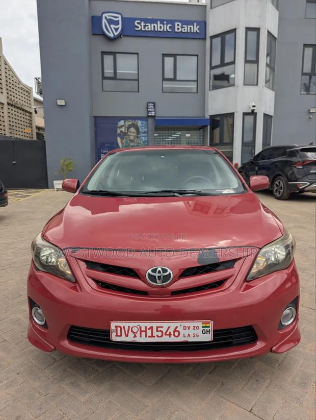 Toyota Corolla S 4dr Sedan (1.8L 4cyl 4A) 2013 Burgundy