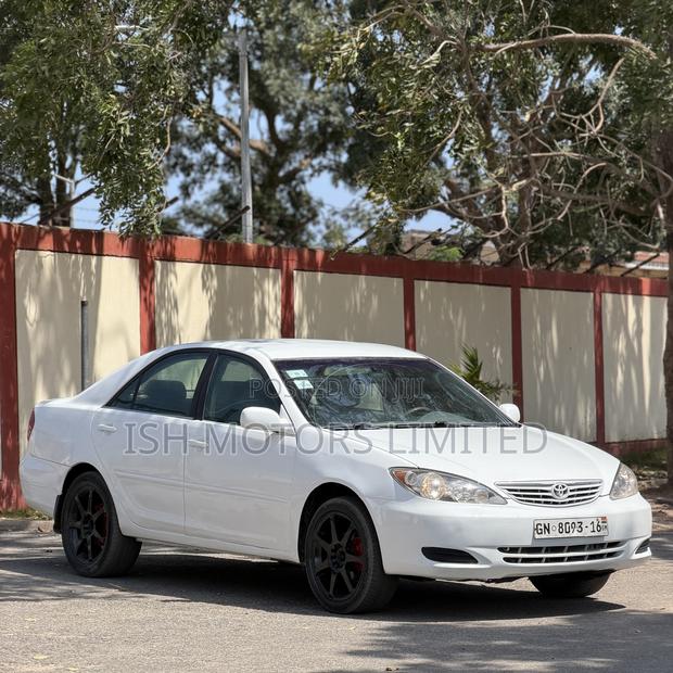 Toyota Camry XLE 4dr Sedan (2.4L 4cyl 5A) 2006 White