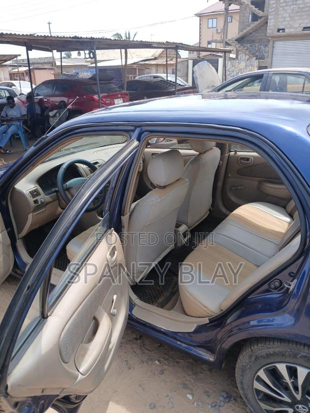 Toyota Corolla Sedan 2001 Blue