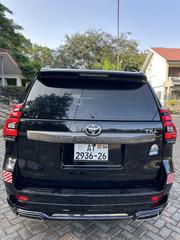 Toyota Land Cruiser Prado 2.7 i 2012 Black for sale