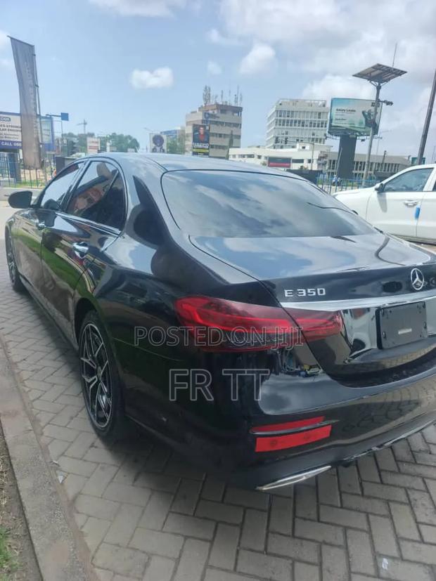 Mercedes-Benz E350 2023 Black