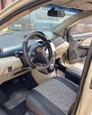 Toyota Yaris 1.5 Liftback 2008 Gold for sale