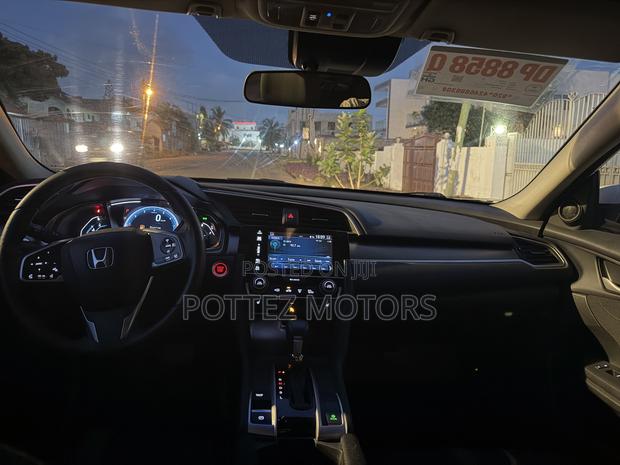 Honda Civic EX 4dr Sedan (2.0L 4cyl) 2017 White