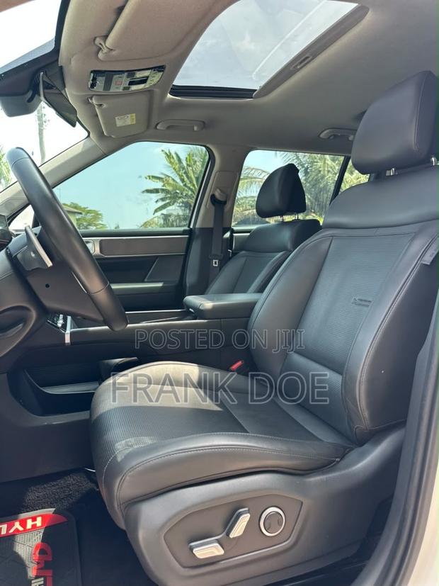 Hyundai Santa Fe Limited 2024 White