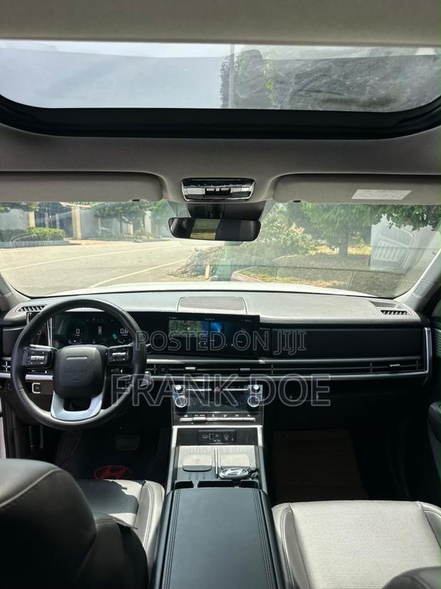 Hyundai Santa Fe Limited 2024 White