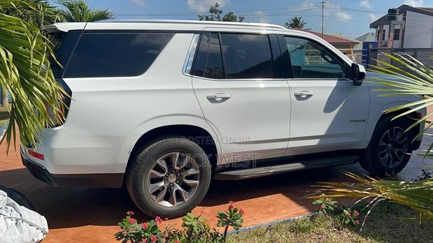 Chevrolet Tahoe 2022 White