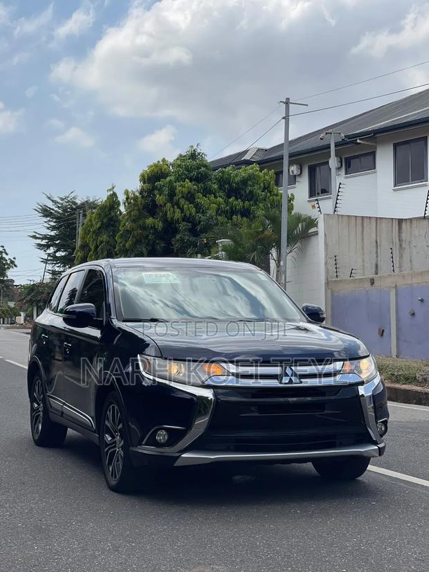 Mitsubishi Outlander 2.4 PHEV AWD 2018 Blue