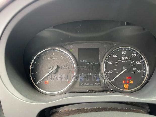 Mitsubishi Outlander 2.4 PHEV AWD 2018 Blue