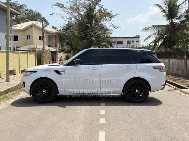Land Rover Range Rover Sport HSE 4x4 (3.0L 6cyl 8A) 2016 White