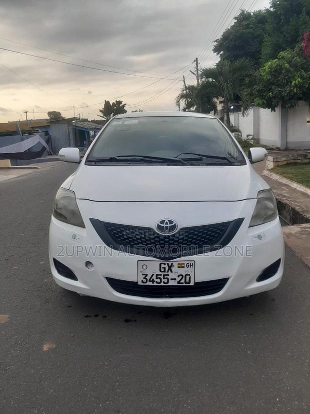 Toyota Belta 2010 White