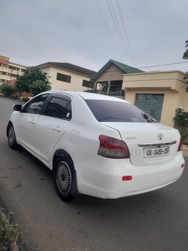 Toyota Belta 2010 White