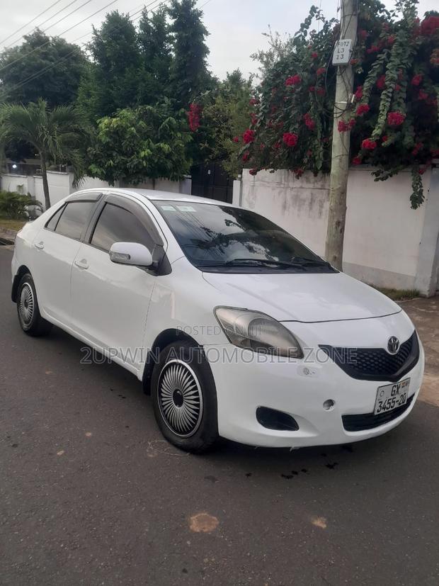 Toyota Belta 2010 White