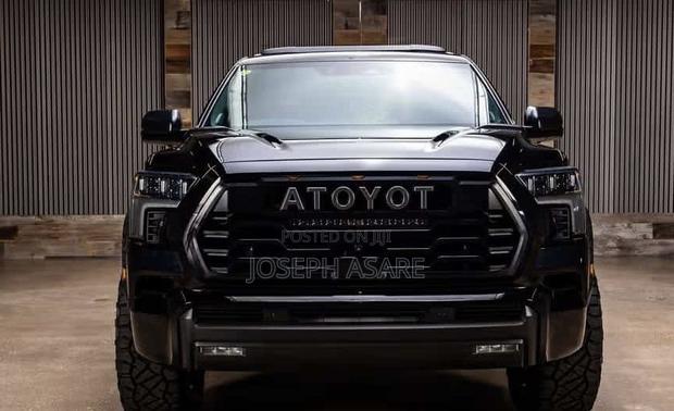 Toyota Sequoia TRD PRO 4WD 2025 Black