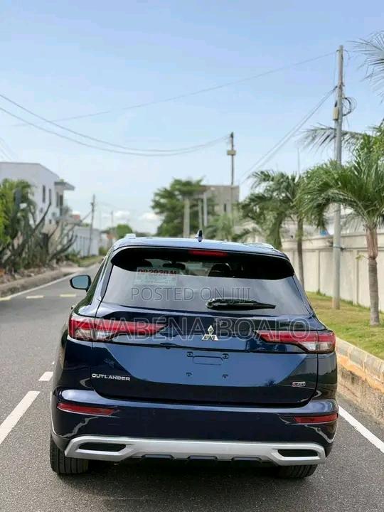 Mitsubishi Outlander 2022