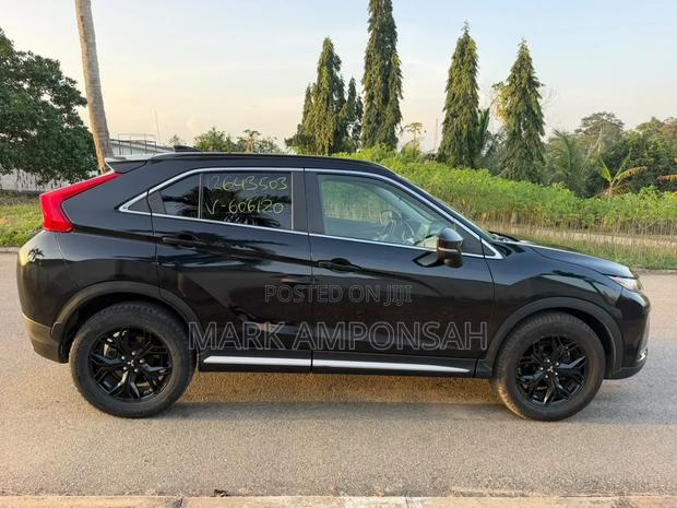 Mitsubishi Eclipse 2019 Black