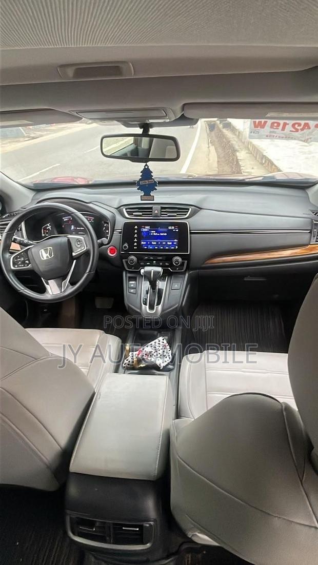 Honda CR-V Touring AWD 2018 Red