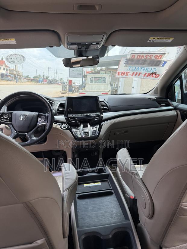 Honda Odyssey 2.4 G 2WD (7 seater) 2019 White