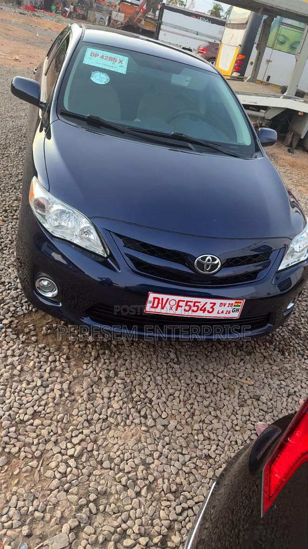 Toyota Corolla LE 4dr Sedan (1.8L 4cyl 4A) 2013 Blue