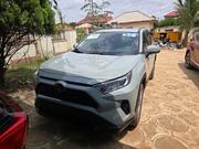 Toyota RAV4 XLE Premium 2021 Green for sale