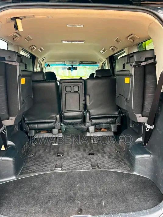 Toyota Voxy 2011 Black