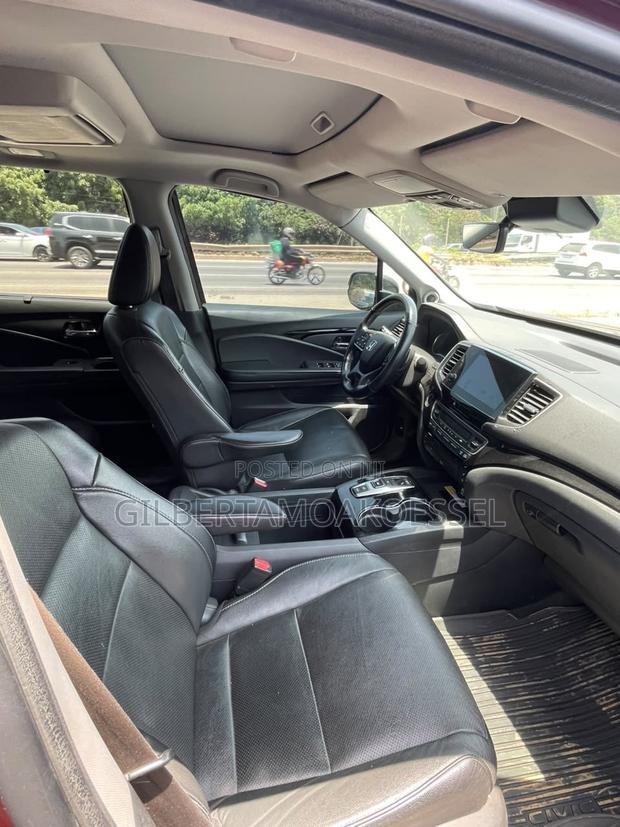 Honda Pilot 2020 Red