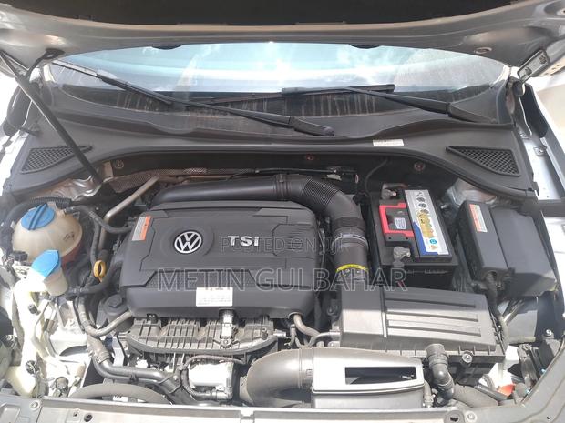 Volkswagen Passat 2015 Silver