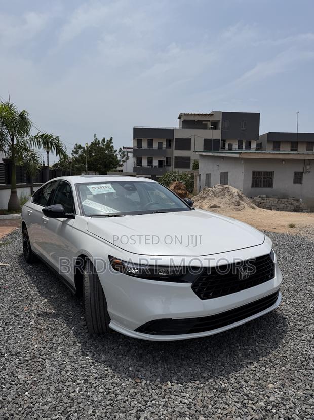Honda Accord SE CVT 2025 White