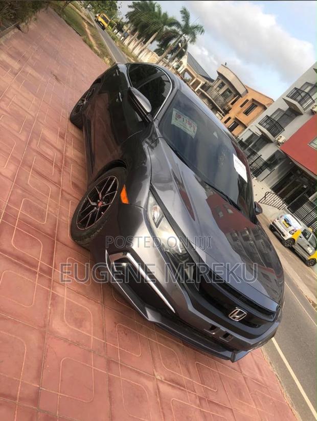 Honda Civic 2020 Gray