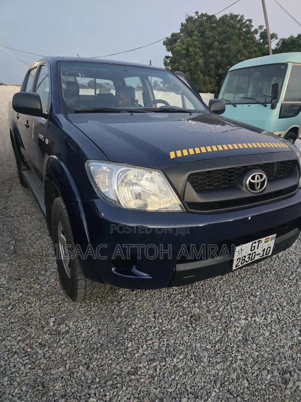 Toyota Hilux 2.5 D-4D SRX 2010 Black