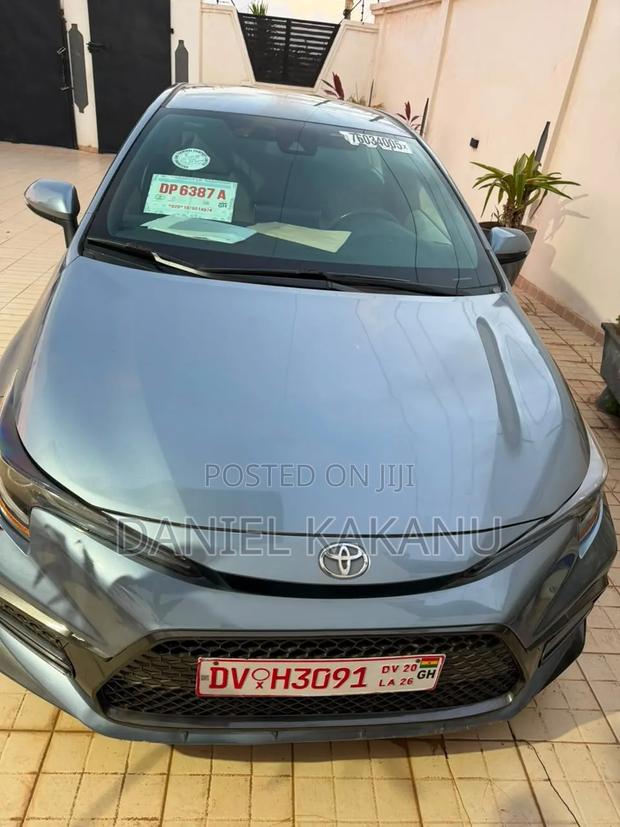 Toyota Corolla SE 2022 Gray