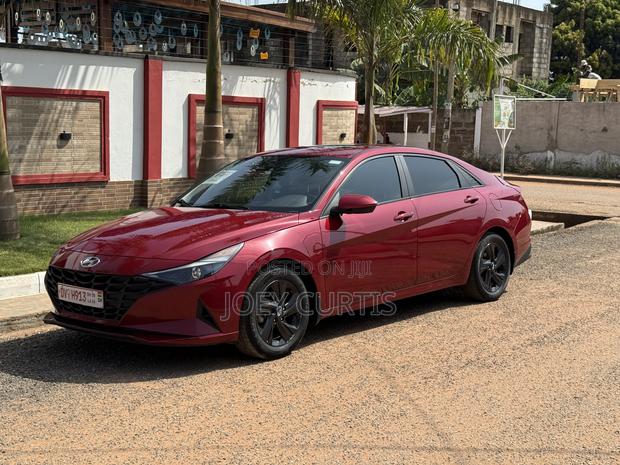 Hyundai Elantra SE 2021 Burgundy