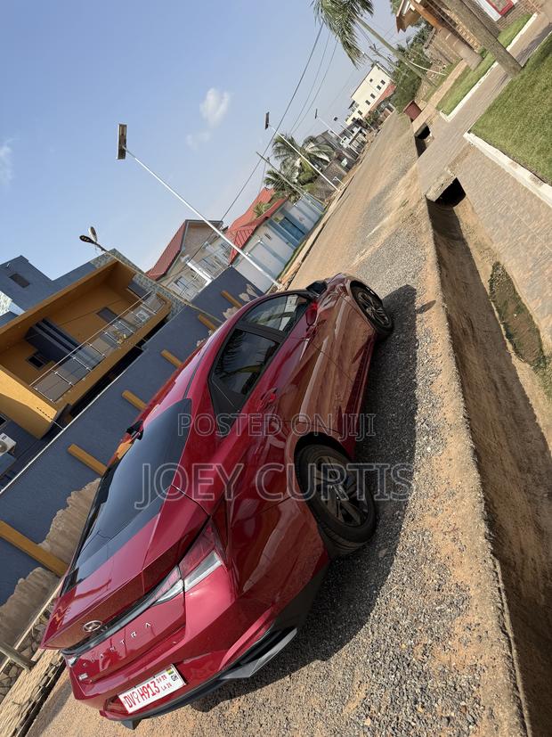 Hyundai Elantra SE 2021 Burgundy