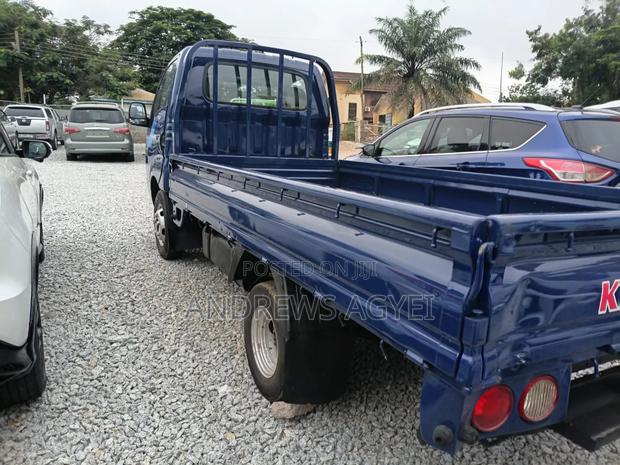 Kia Bongo 2015 Blue
