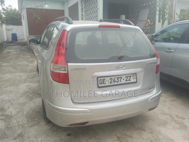 Hyundai i30 cw 2.0 2011 Silver