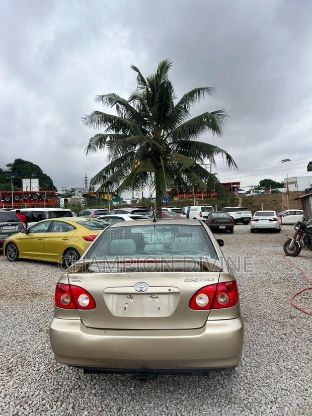 Toyota Corolla 2008 Brown