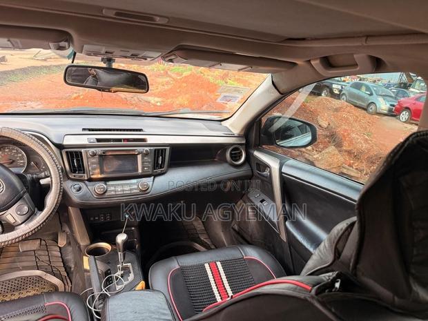 Toyota RAV4 2016 Silver