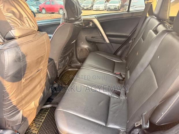Toyota RAV4 2016 Silver